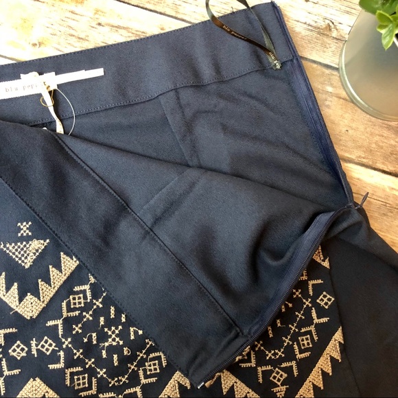 ☀️2/$20 NWT Blu Pepper Navy Aztec Faux Wrap Skirt - Picture 5 of 8